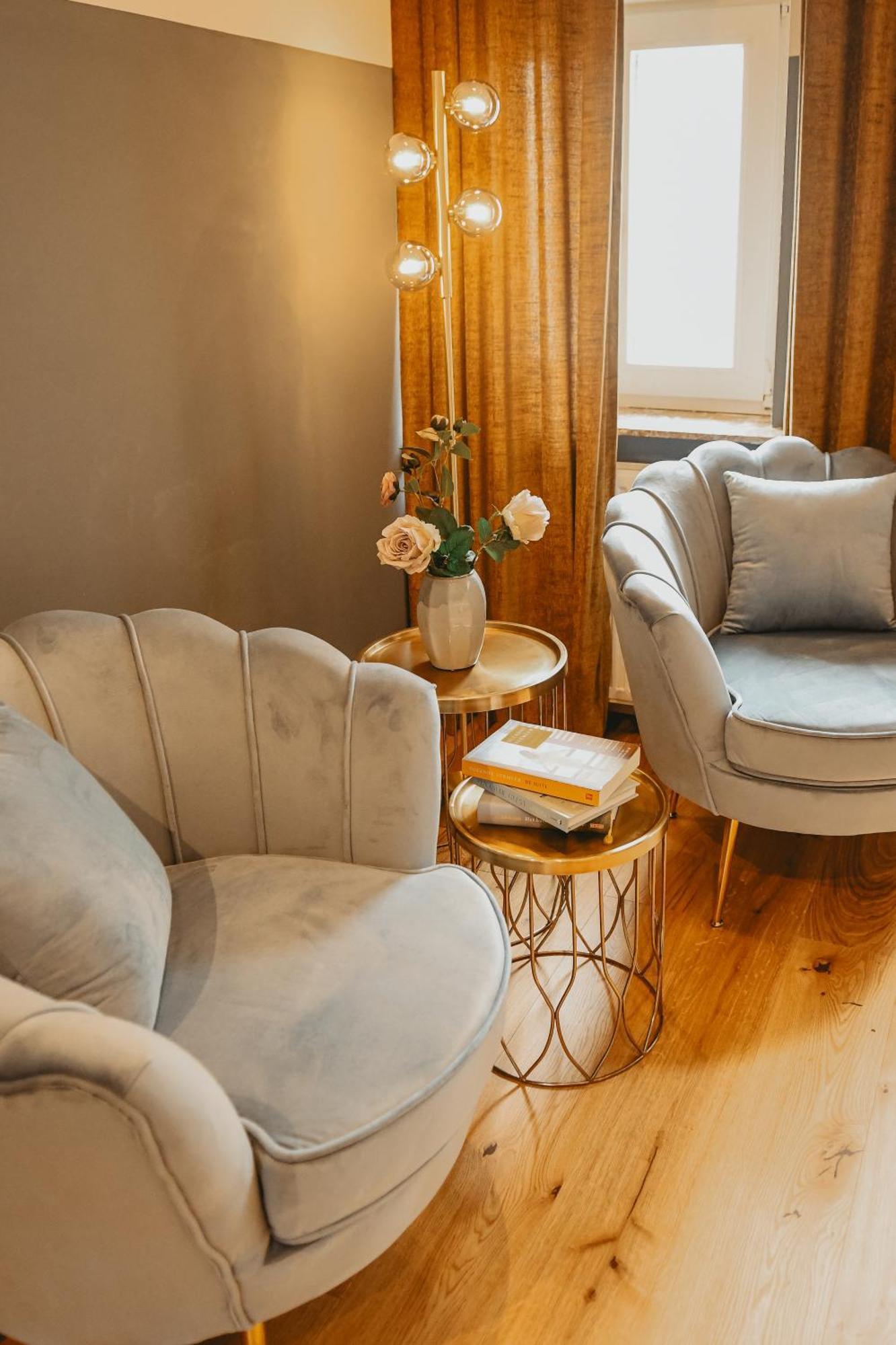 Maas Suites Lanaken Extérieur photo