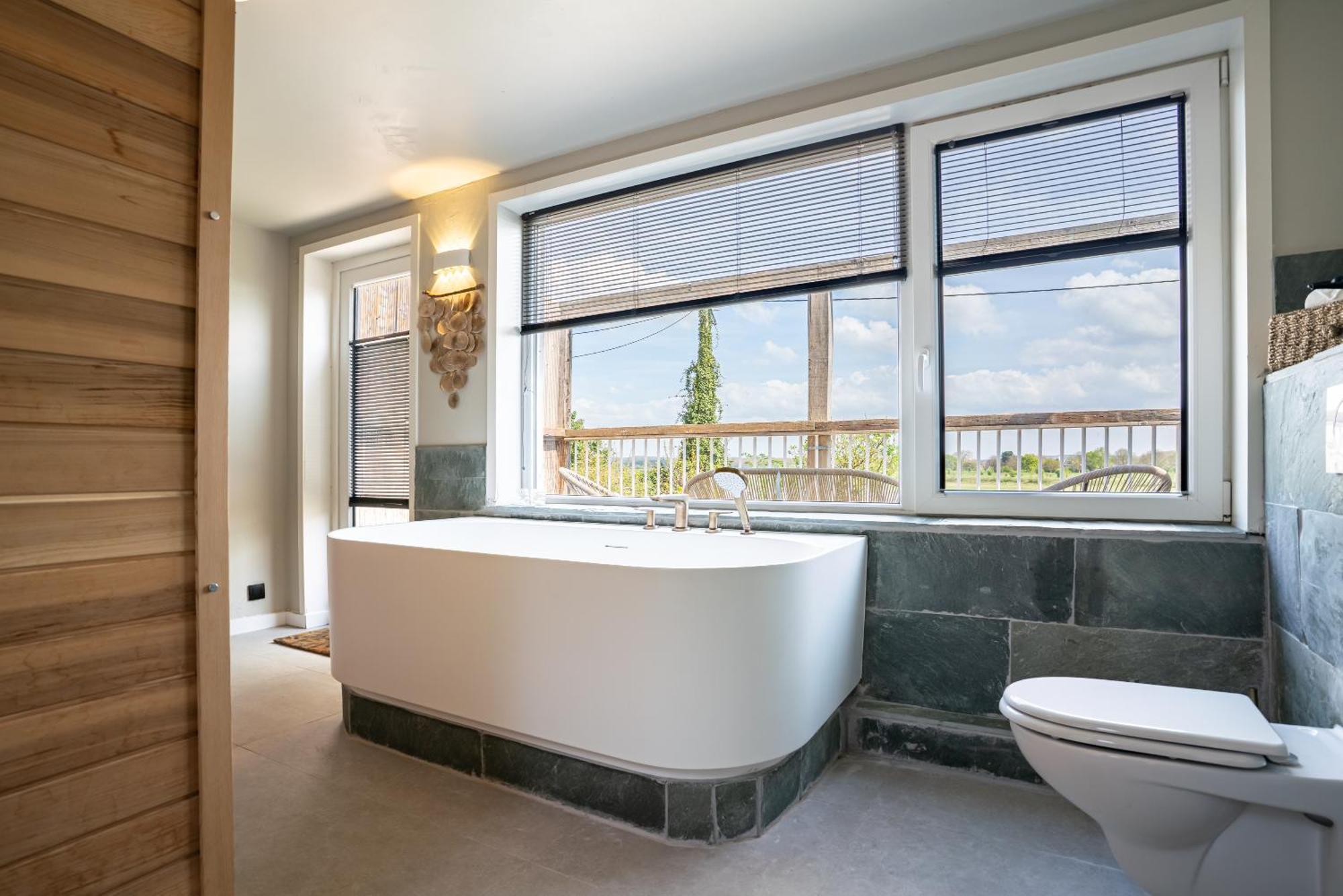 Maas Suites Lanaken Extérieur photo
