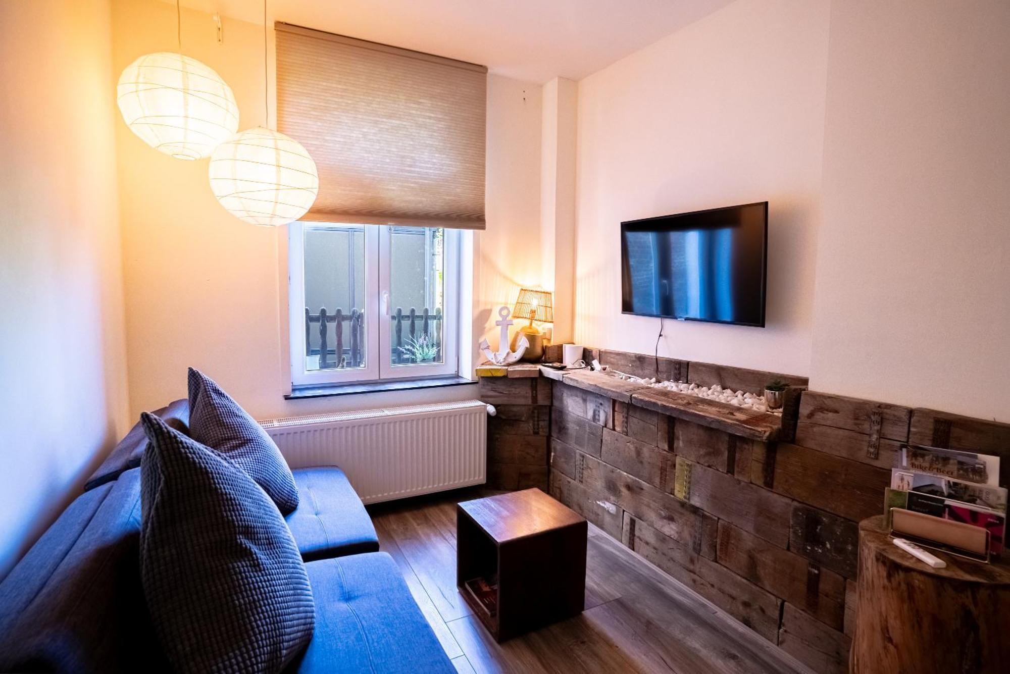 Maas Suites Lanaken Extérieur photo